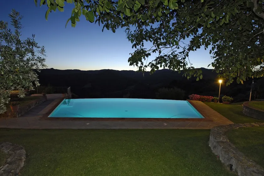 Typisk, charmig med Chianti View, Pool & Jacuzzi - Image 1