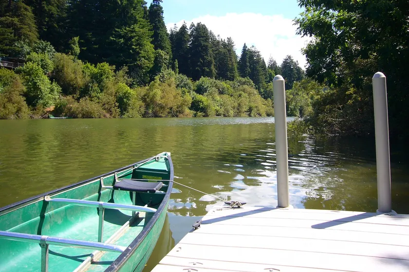 Casa Luna ~ Charming Vintage Cabin Retreat on the River, Spa, Dog Friendly! - Image 1