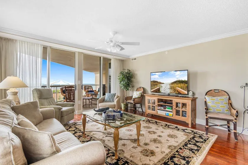 Oceanfront Paradise: 3 Bdrm Condo, Pawleys Island - Image 1