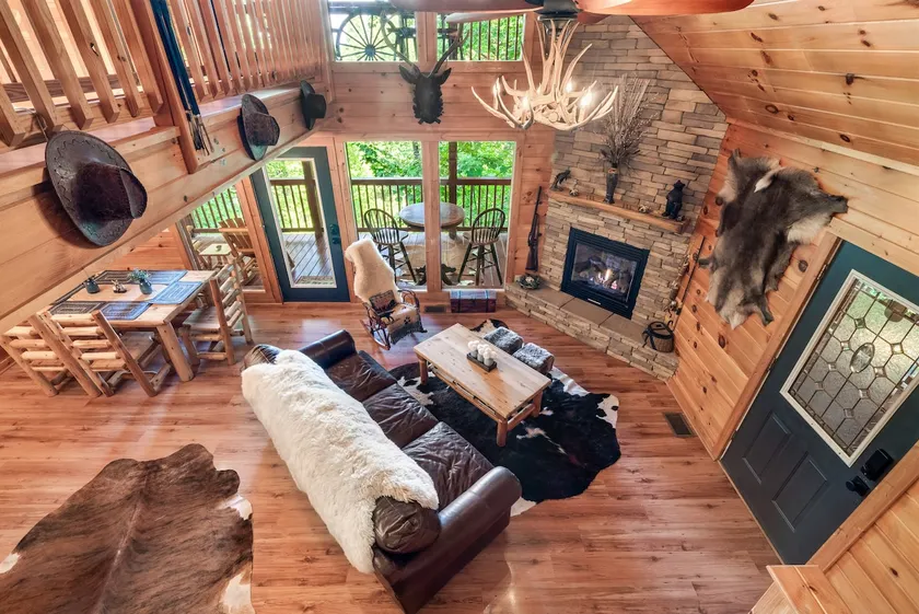 'Bear Mountain Chalet' in Sevierville w/ Hot Tub - Image 1