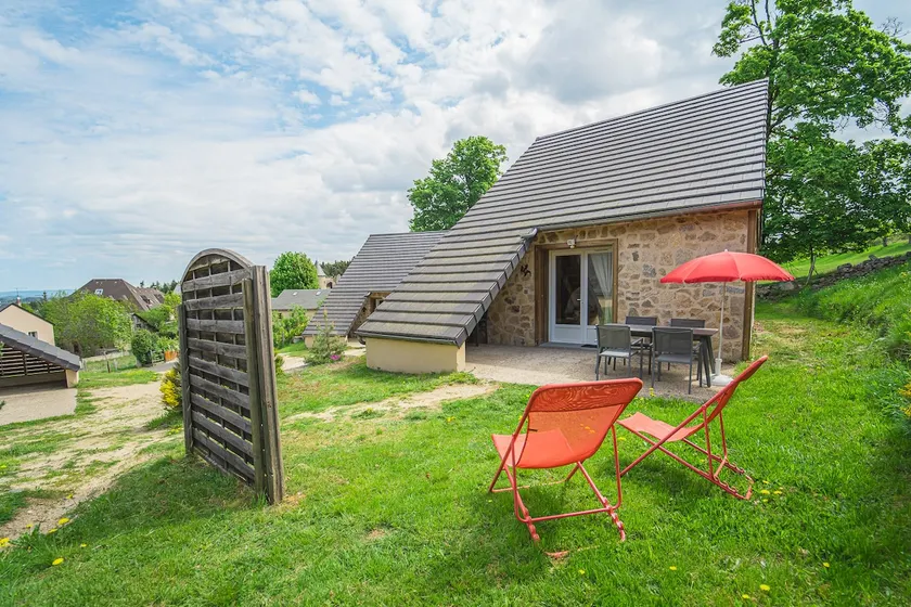 Chalet 6-8 pers. - Aumont-Aubrac - Image 1