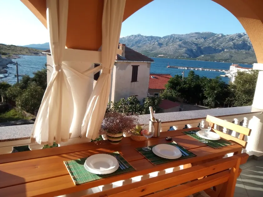 One bedroom apartment with balcony and sea view Vinjerac, Zadar (A-5824-b) - Image 1