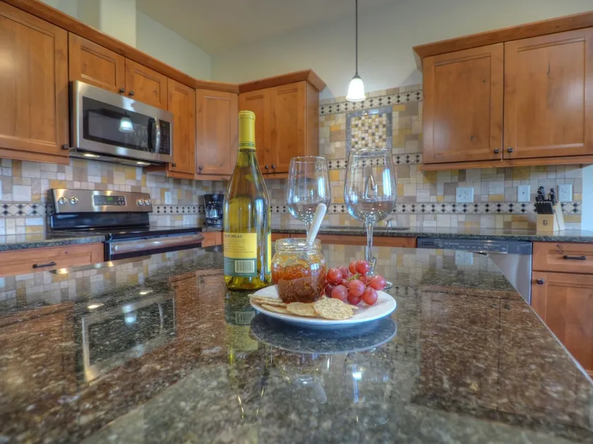 Coyote Ridge - Gorgeous Mountain Views - EV #6106 - Image 1