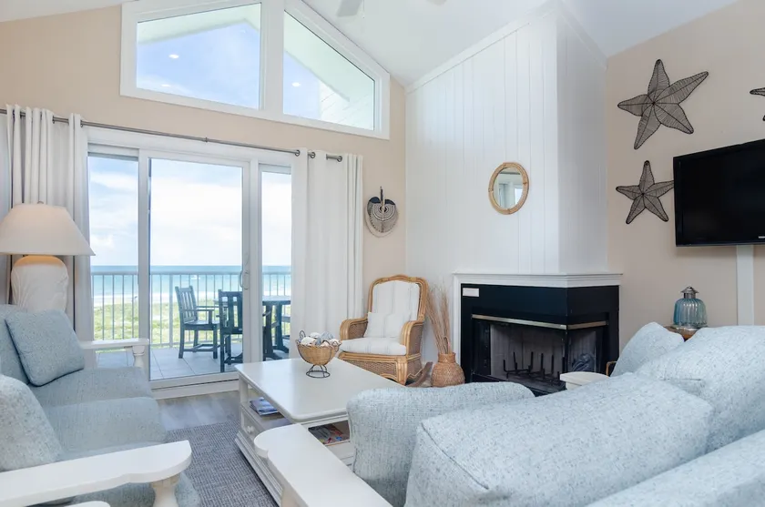 Spacious condo in Wrightsville Dunes - W067 - Image 1