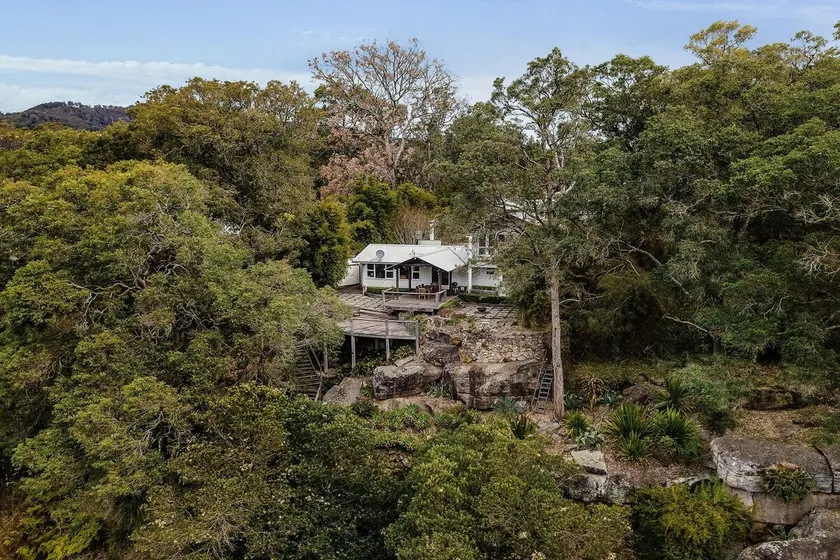 Equanimity Luxurious tranquil Kangaroo Valley home - Image 1
