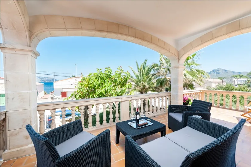 UllAs - Apartment In Marina Manresa. Free Wifi - Image 1