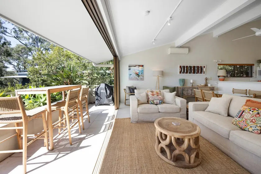 Cove Point 5: Stylish Cove Escape - Image 1