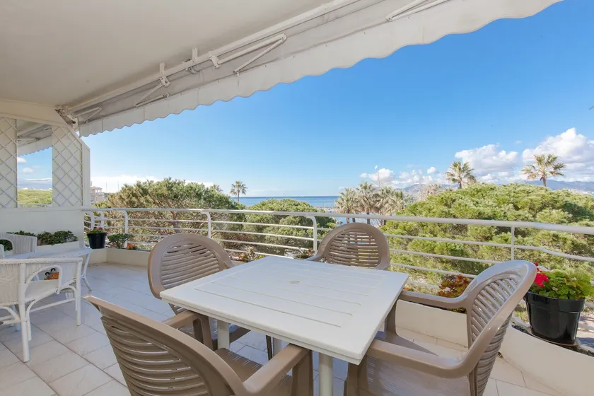 �� SEA VIEW 180 ☀ 95m2 med stor terrasse, Cannes Croisette område! - Image 1
