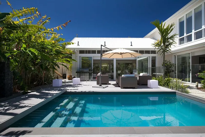 White Sands Beach House - Image 1
