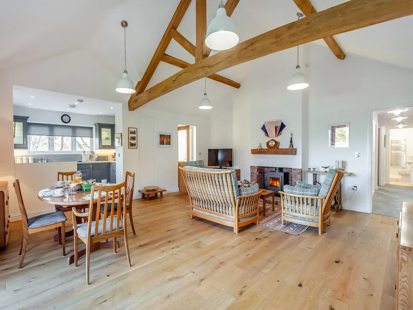 Barn Cottage - Image 1