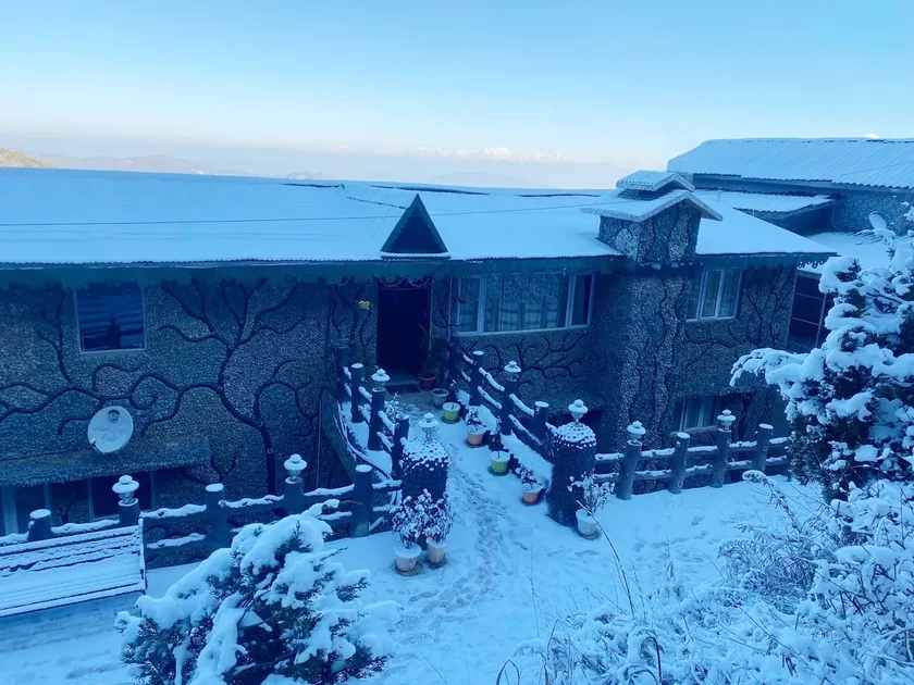 BRIKitt Tranquil Himalayan 2BHK Getaway - Image 1
