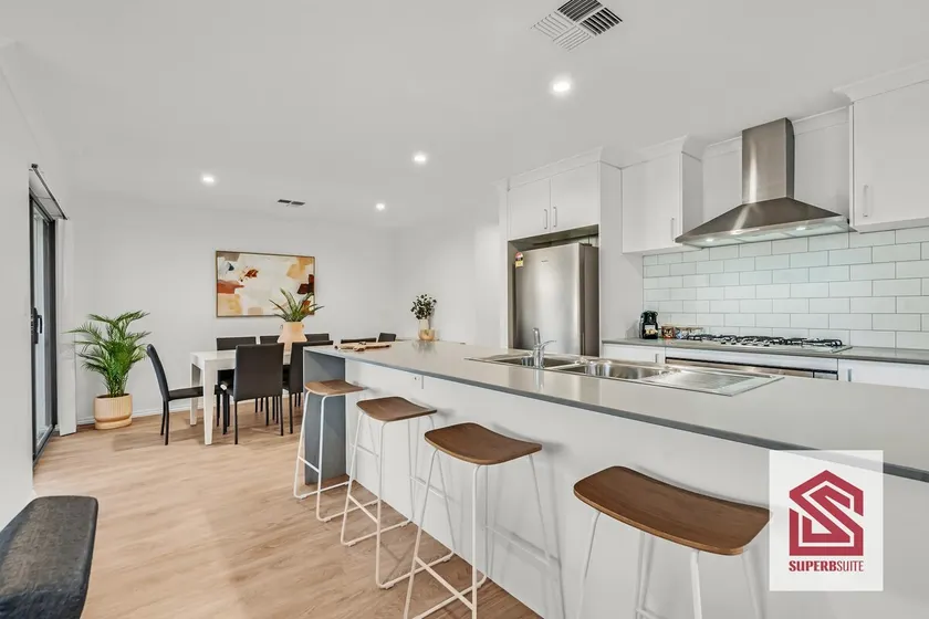 Bunbury Beach Splendor Modern Coastal Home - Image 1