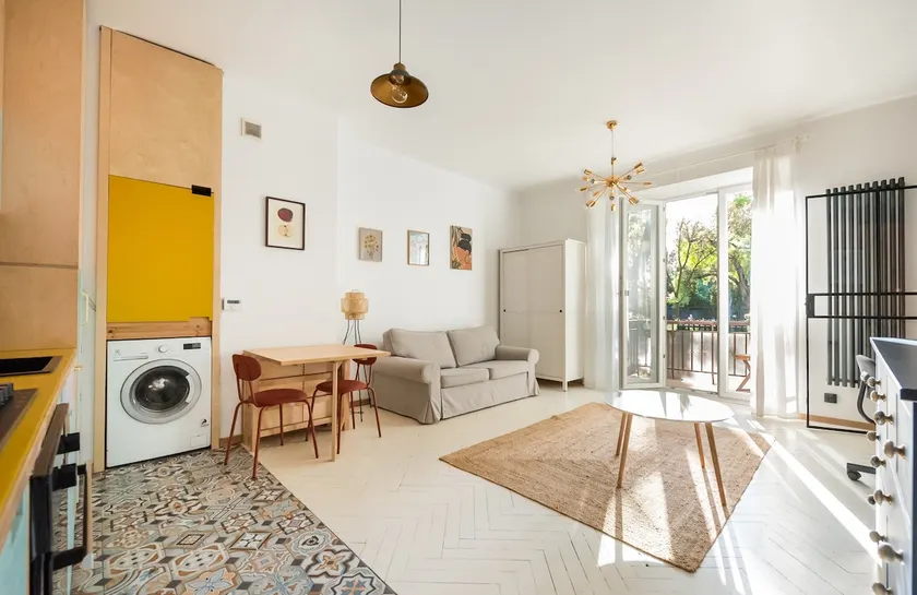Saska Kępa Loft Style Apartment by BookingHost - Image 1