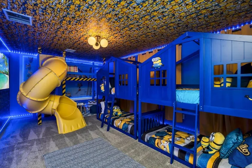 Luxury Incredible Themed Home best vacation - Image 1