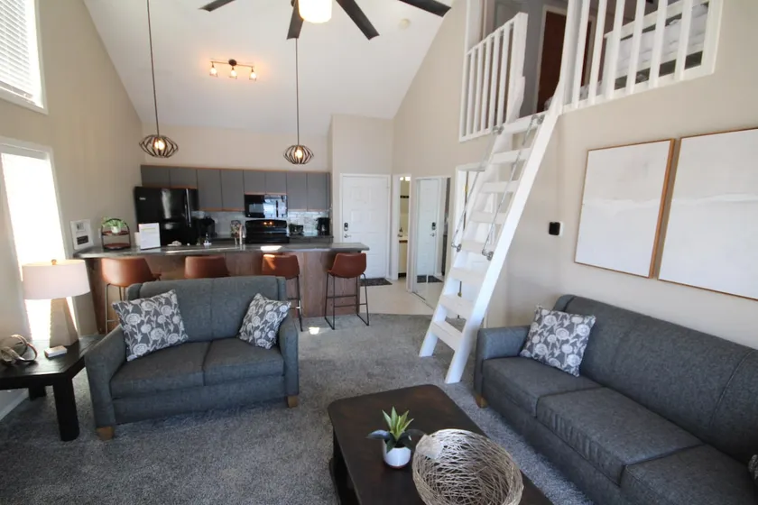 Hawks Nest Condo 533-King with loft Full & Twin - Image 1