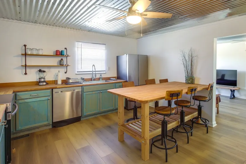 Rustic Whitwell Home w/ Grill, Near State Parks! - Image 1