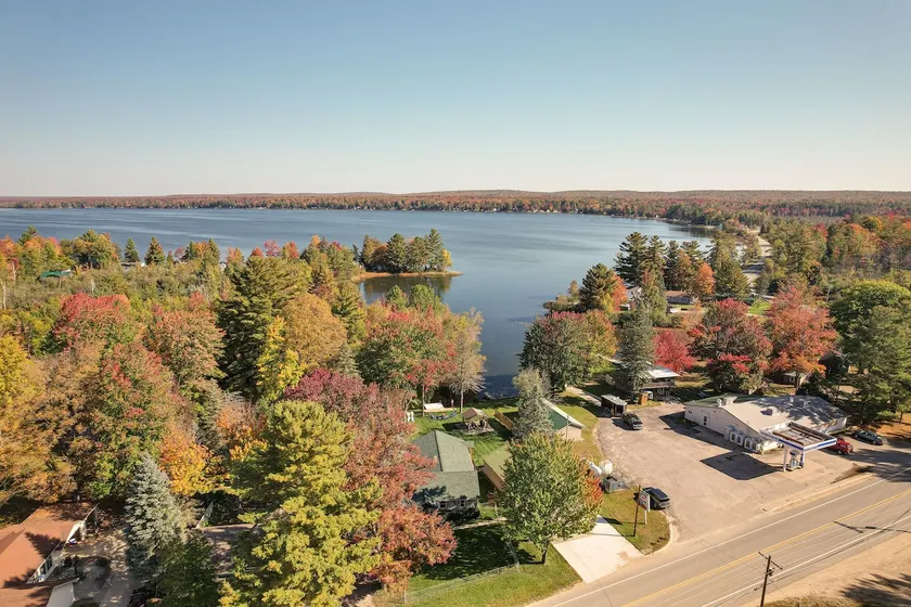 Lakefront Kalkaska Cottage w/ Fire Pit! - Image 1
