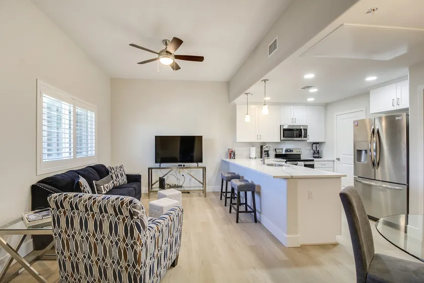 Central Tucson Condo w/ Community Pool + Hot Tub! - Image 1