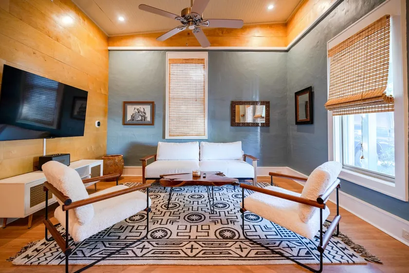 Downtown Fairhope Studio - Image 1