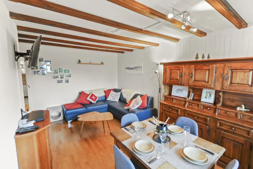 2 bedrooms, next to the cable cars, beautiful view - Image 1