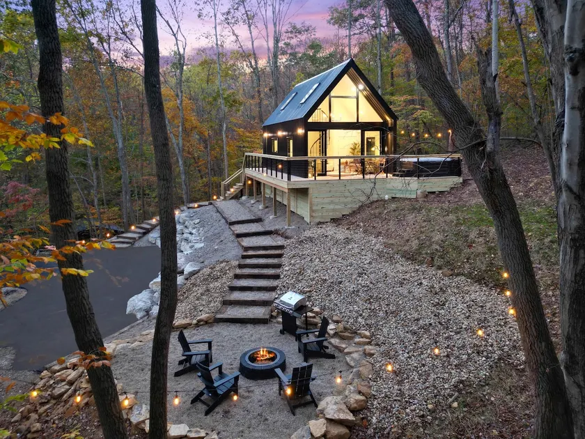 Rocky Falls | Hocking Hills, Modern Cabin, Hot Tub - Image 1