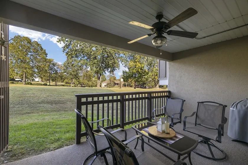 Walk In, No Stairs, Golf Course View - Image 1