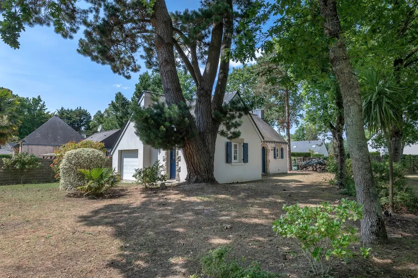 Large house - 500m the beach - Garden - Image 1