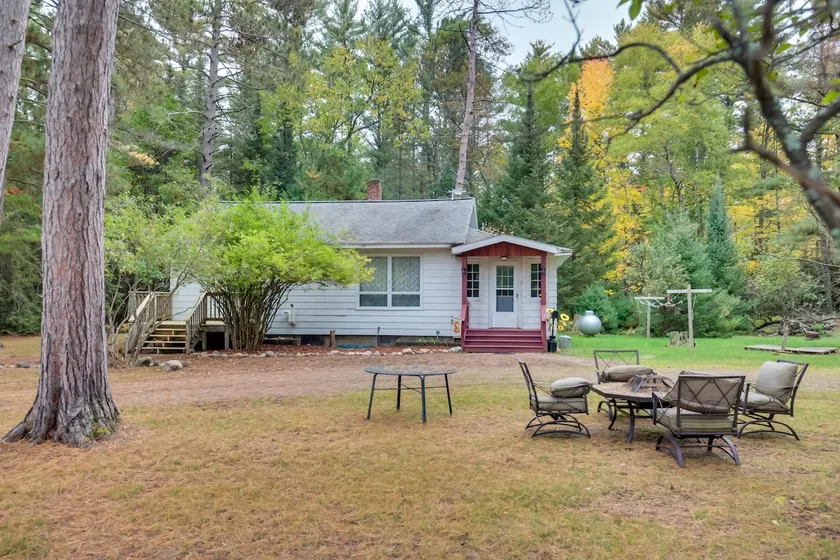 Peaceful Saint Germain Home w/ Fire Pit! - Image 1