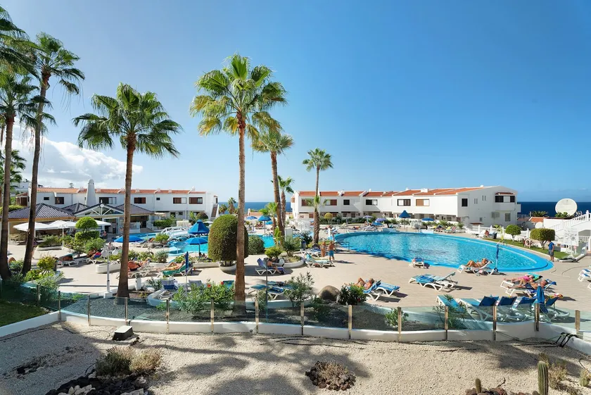 Casa de vacaciones \"Club Atlantis con vistas\" con piscina compartida y Wi-Fi - Image 1