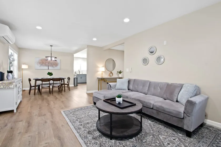 The Foothill Vista Getaway - Image 1