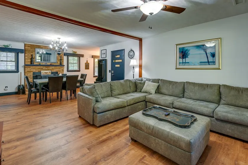 Game Nights, BBQs & Family Fun: Union Grove Escape - Image 1