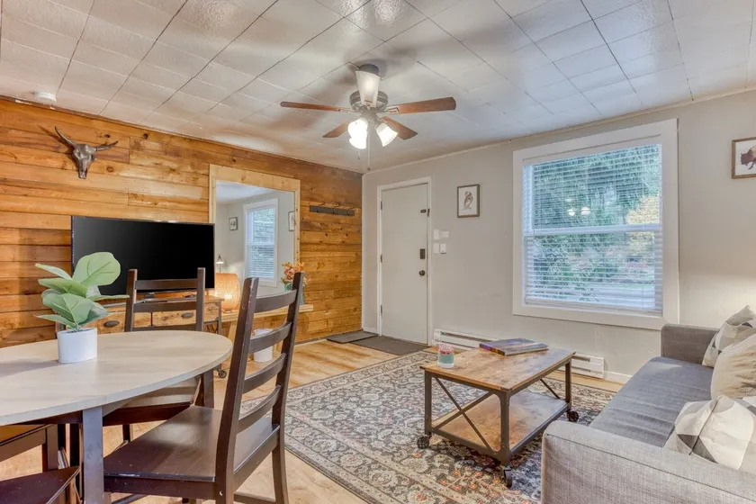 Modern Conveniences, Rustic Charm - Mt Air Unit 12 - Image 1