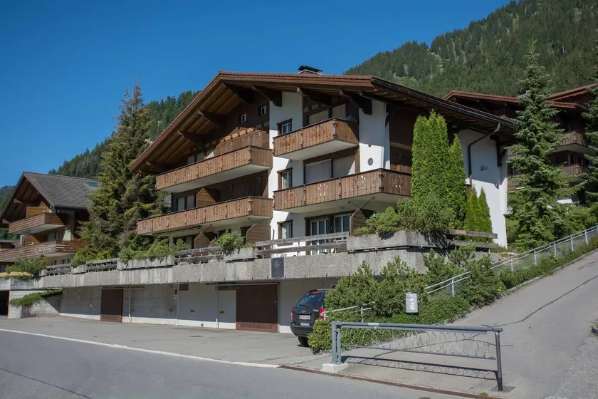 Voll ausgestattete Wohnung mit Terrasse | Nah am Skifahren - Image 1