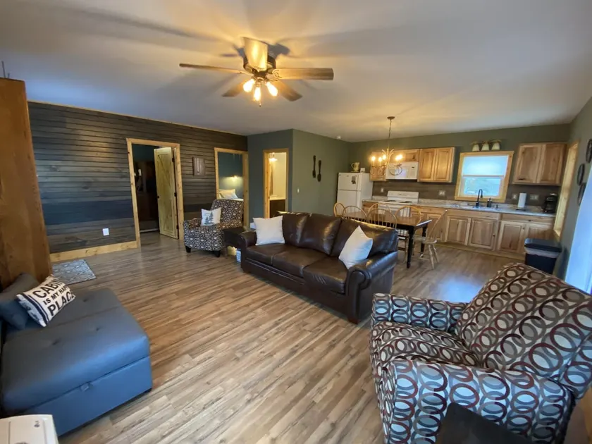 4night discounts- 2 Bedroom Near Visitor Center - Image 1