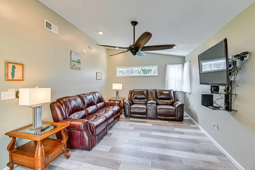 Walk to Lake: Honeoye Cottage Near Bristol Mtn! - Image 1