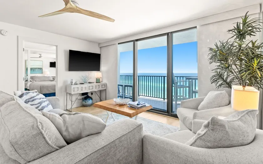 One Seagrove Place 1106 - Image 1