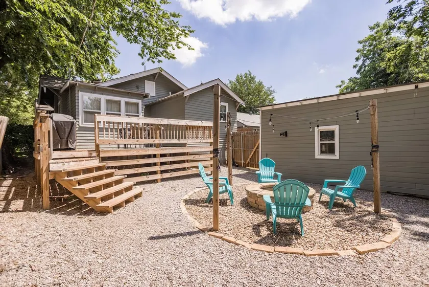 Owen Bungalow II - OKC Paseo - HOT TUB & Fire Pit - Image 1