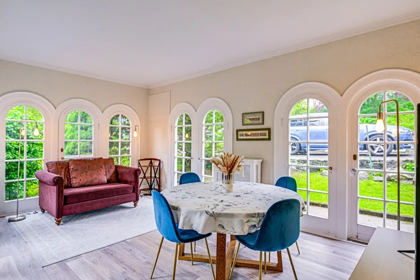 Historic Mamaroneck Guest House - Walk to Harbor! - Image 1