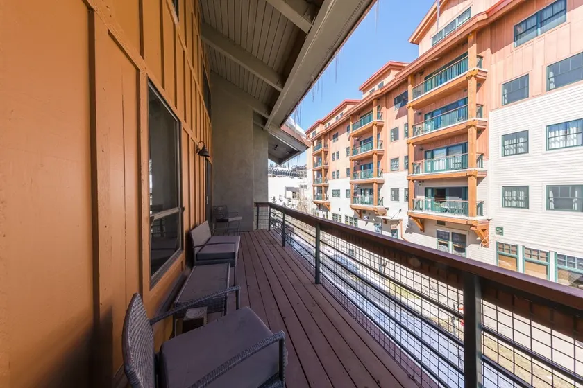 Fantastiskt läge i denna Ski in / Ski out condo! - Image 1
