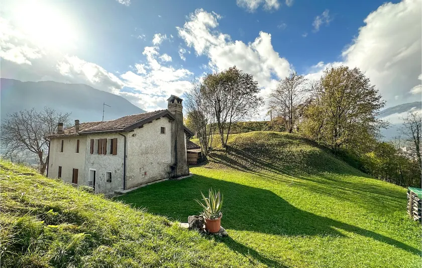 Nice home in Feltre with WiFi - Image 1