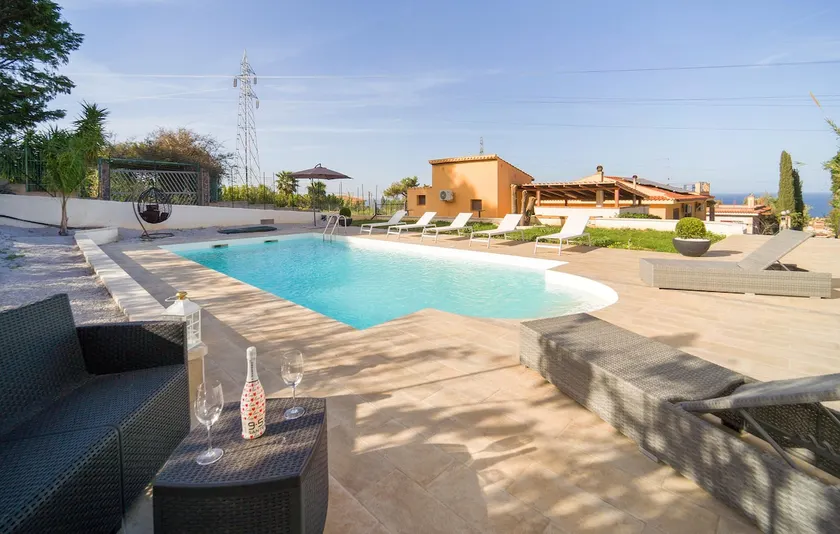 Atemberaubendes Haus in Altavilla Milicia mit Swimmingpool - Image 1