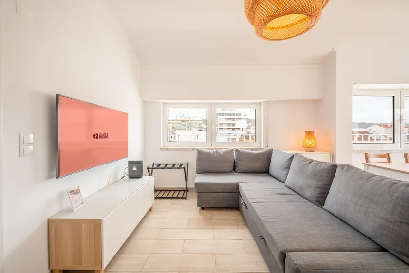 GuestReady - Sunny stay in Costa da Caparica - Image 1