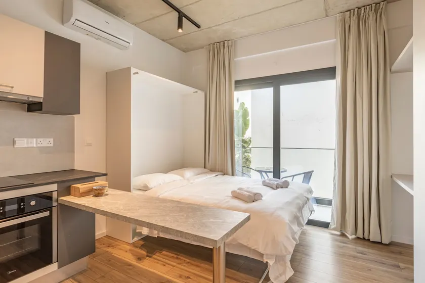 Yamas Urban Living Platinum Key - Image 1