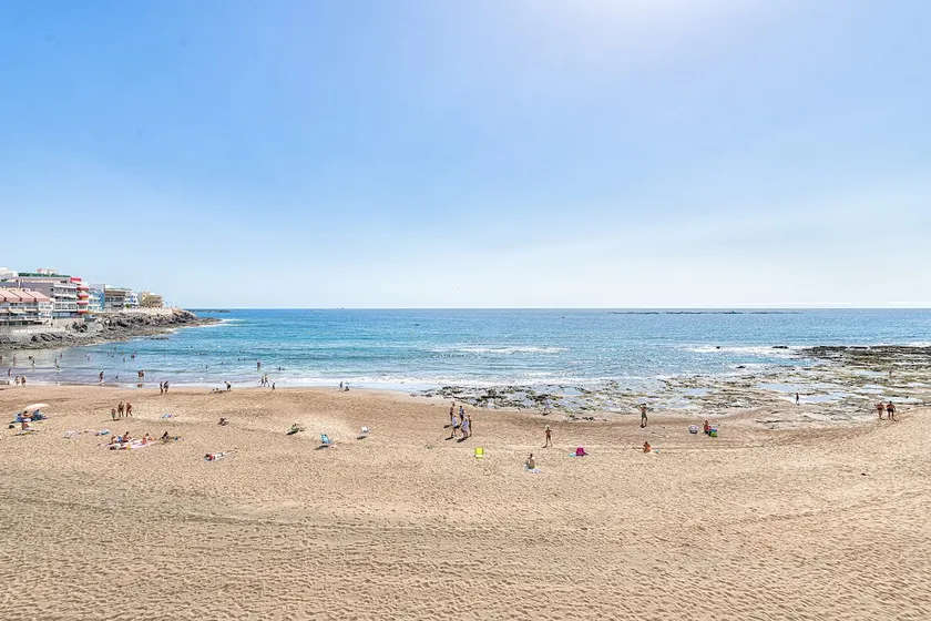 Renovated Apartment on Salinetas Beach. - Image 1