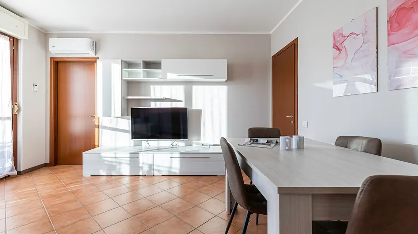 Piazza Alboreto, 72 - Rozzano - Image 1