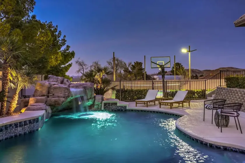 8000 Sq ft Mega Mansion | Pool, Spa + Event Space - Image 1