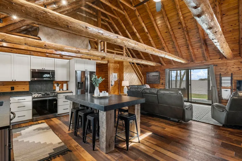 Renovated Cabin on Big Manistique Lake - Image 1