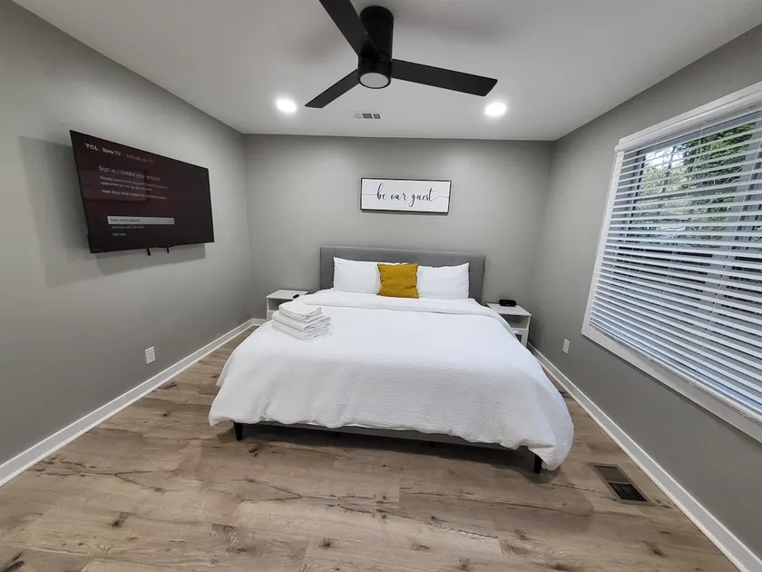 The Silver Bungalow - Image 1