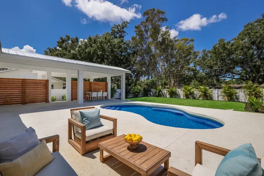 3BR Lux Home, Heated Pool, Fire Pit, Outdoor TV - Image 1