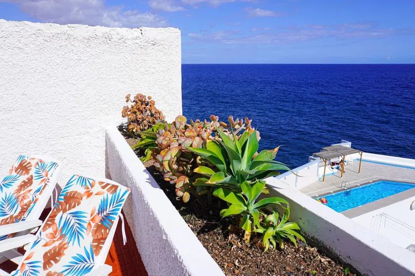 Sun & Sea Coves - Image 1